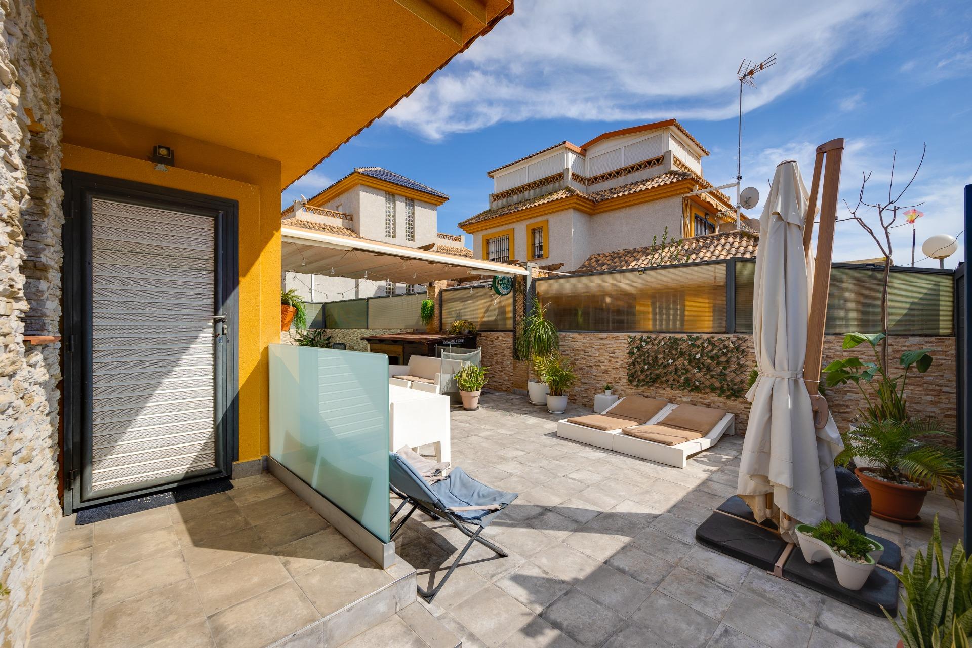 3-Bedroom Villa in Costa Blanca Sur, Los Montesinos - Image 17
