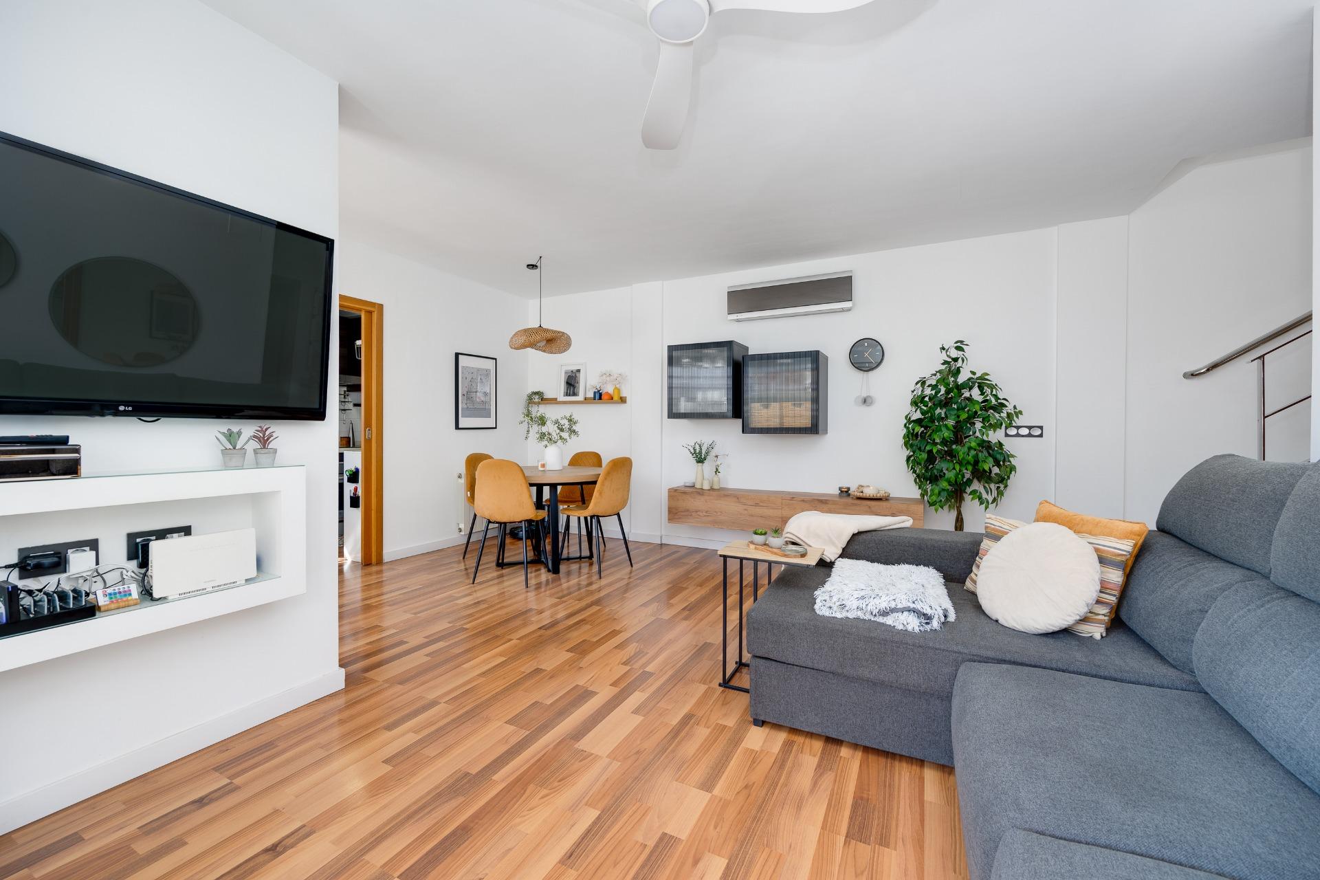 3-Bedroom Villa in Costa Blanca Sur, Los Montesinos - Image 28