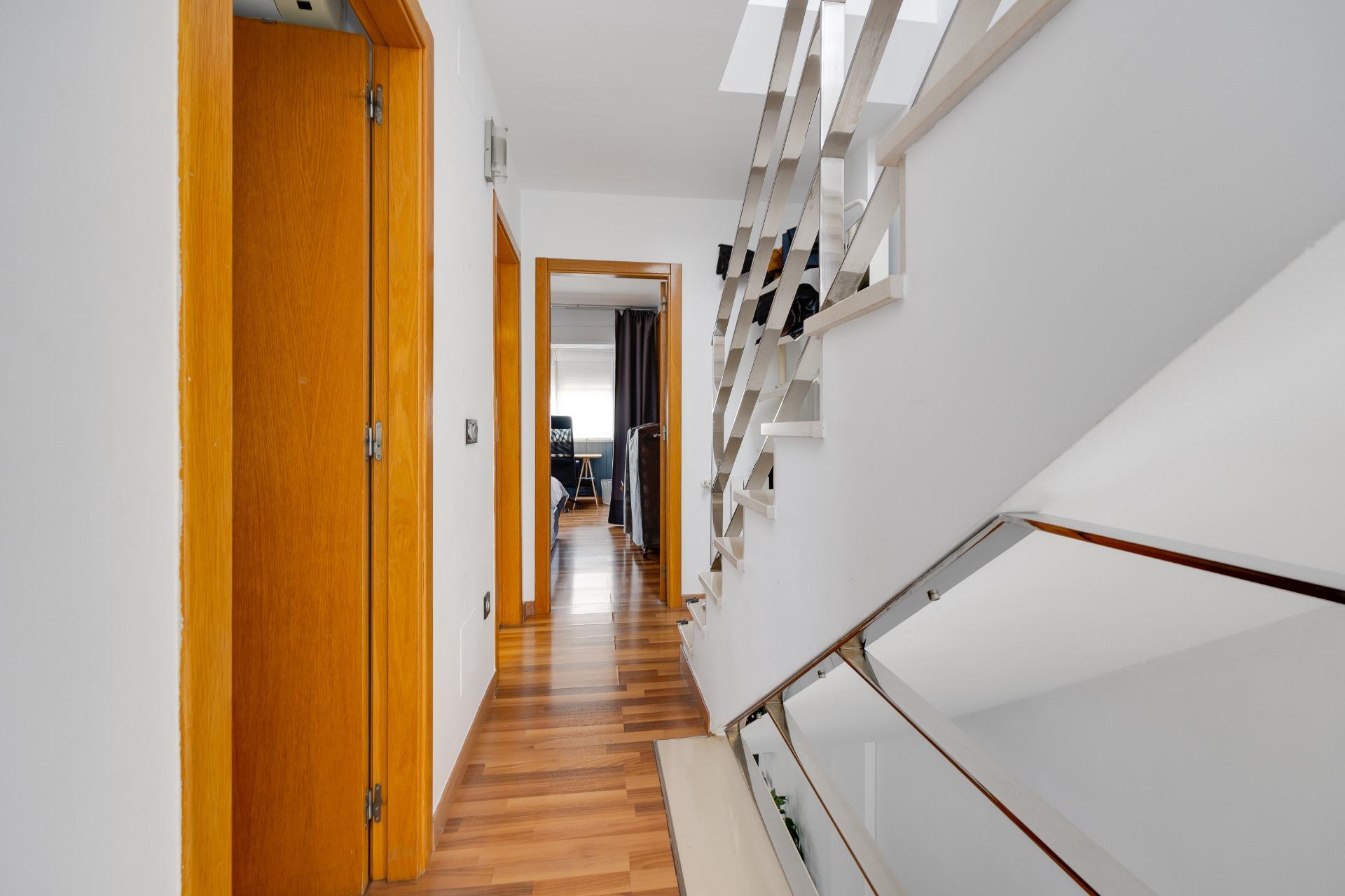 3-Bedroom Villa in Costa Blanca Sur, Los Montesinos - Image 42