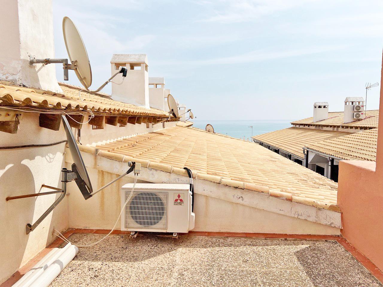 2-Bedroom Duplex in Guardamar del Segura - Image 27