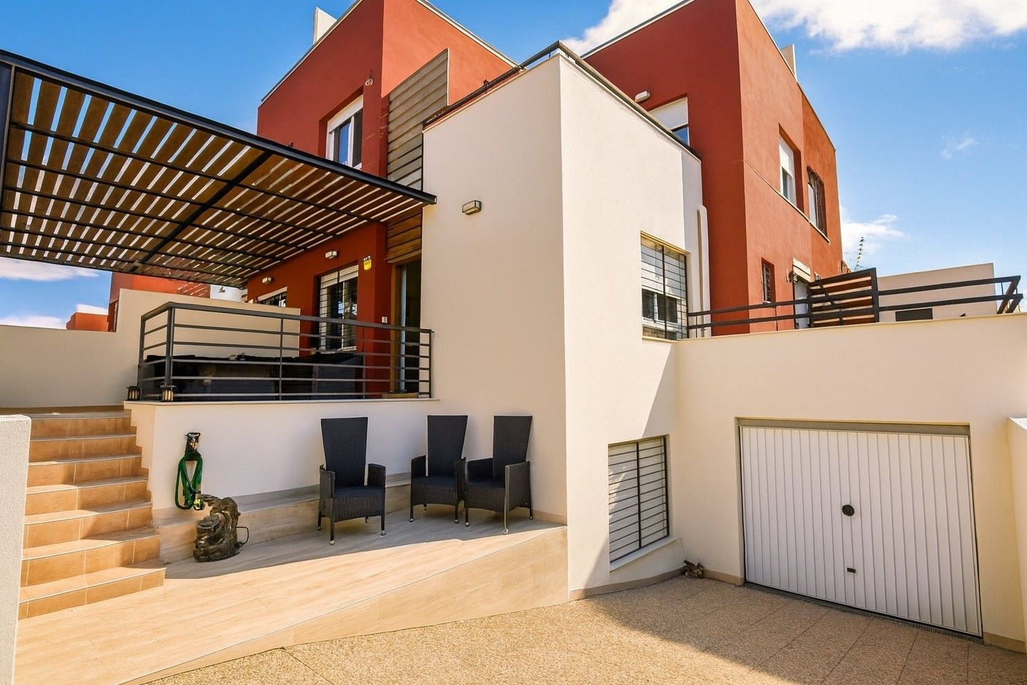 3-Bedroom Villa in Comunidad Valenciana, Algorfa