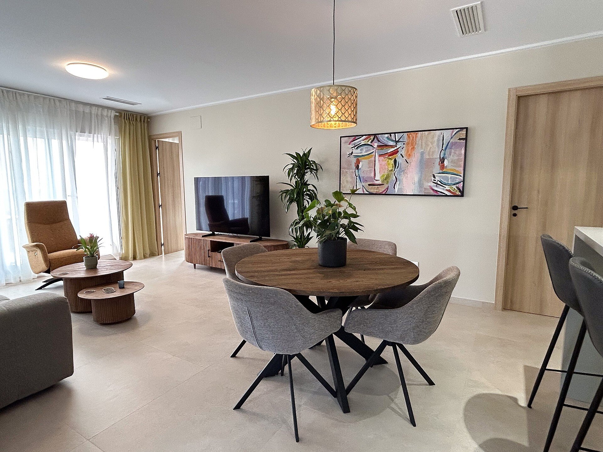 3-Bedroom Apartment in Guardamar del Segura - Image 12