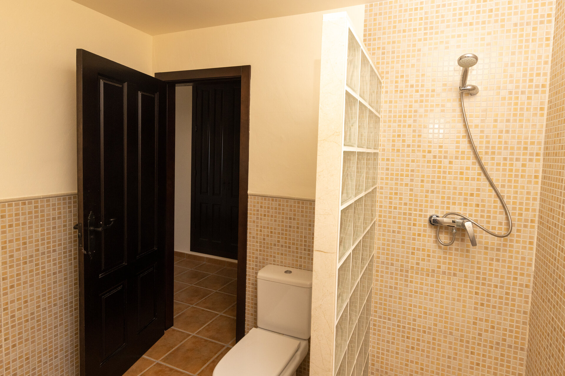 2-Bedroom Townhouse in Fuente Alamo - Image 22
