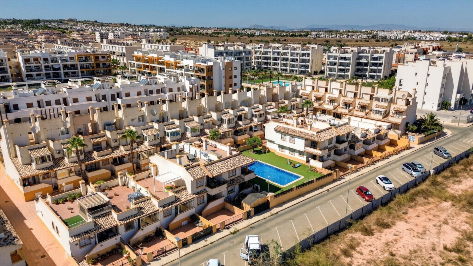 2-Bedroom Villa in Los Dolses, Orihuela Costa - Image 22