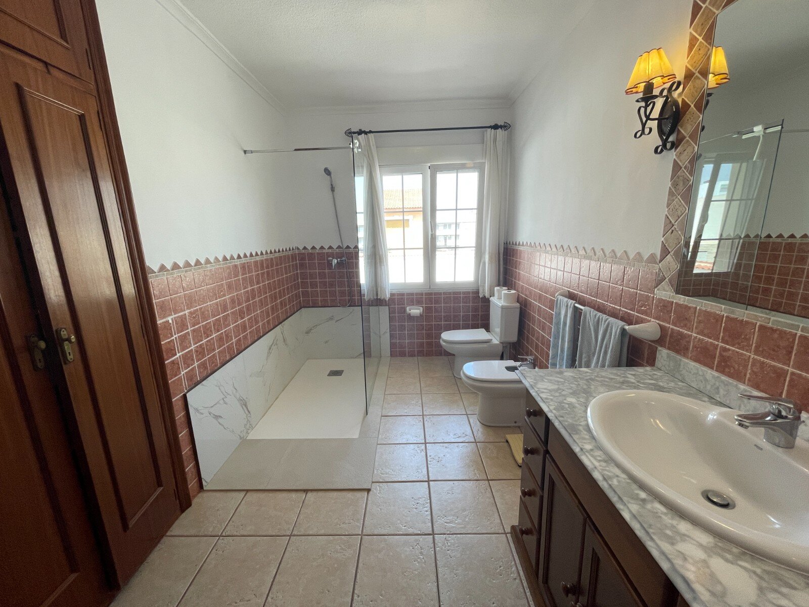 6-Bedroom Villa in Pueblo 4, Benijofar - Image 3