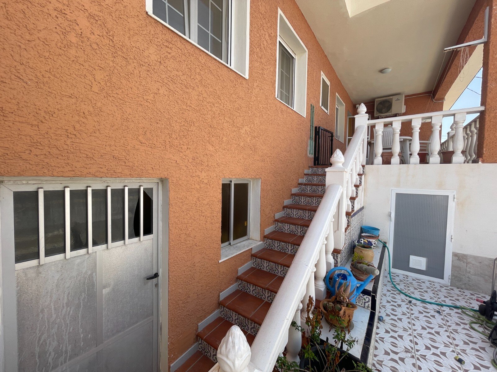 6-Bedroom Villa in Pueblo 4, Benijofar - Image 32