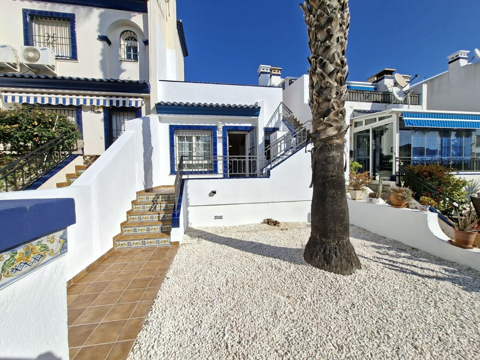 2-Bedroom Bungalow in Villamartín-las Filipinas, Orihuela Costa - Image 1