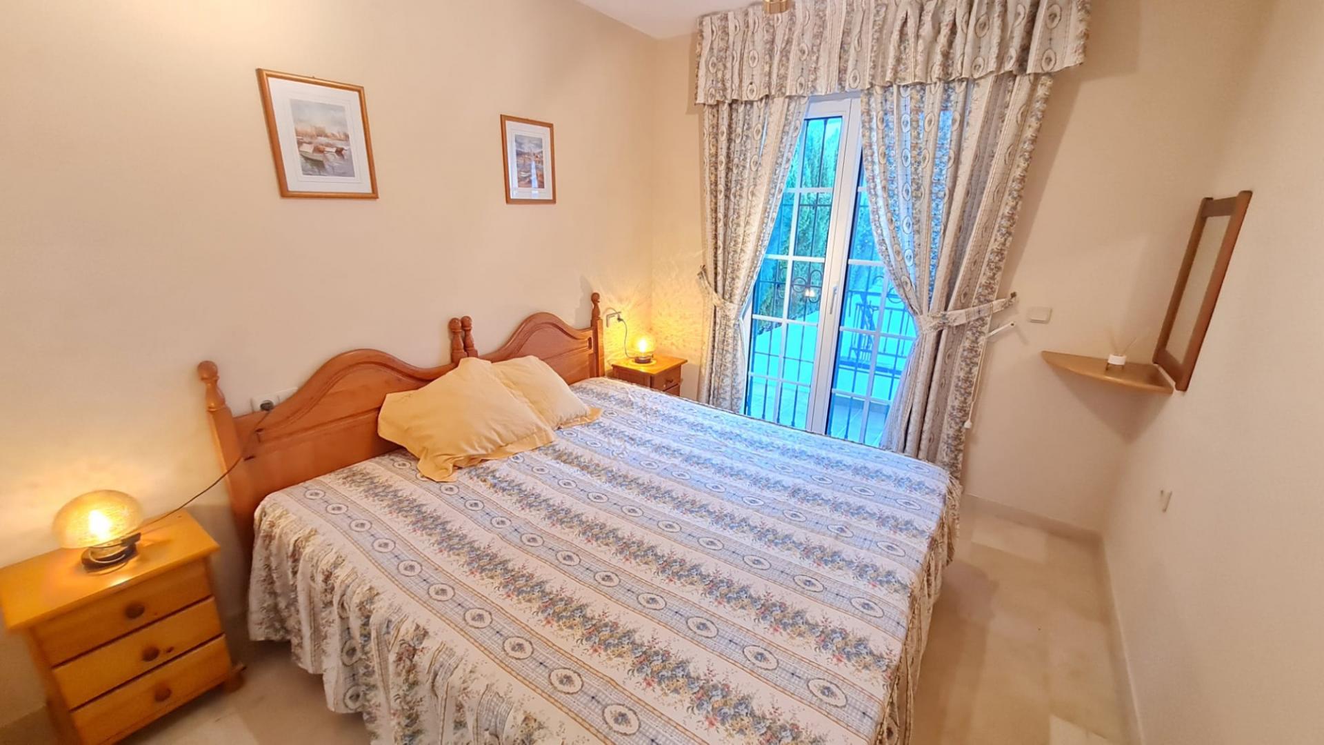 2-Bedroom Bungalow in Villamartín-las Filipinas, Orihuela Costa - Image 14