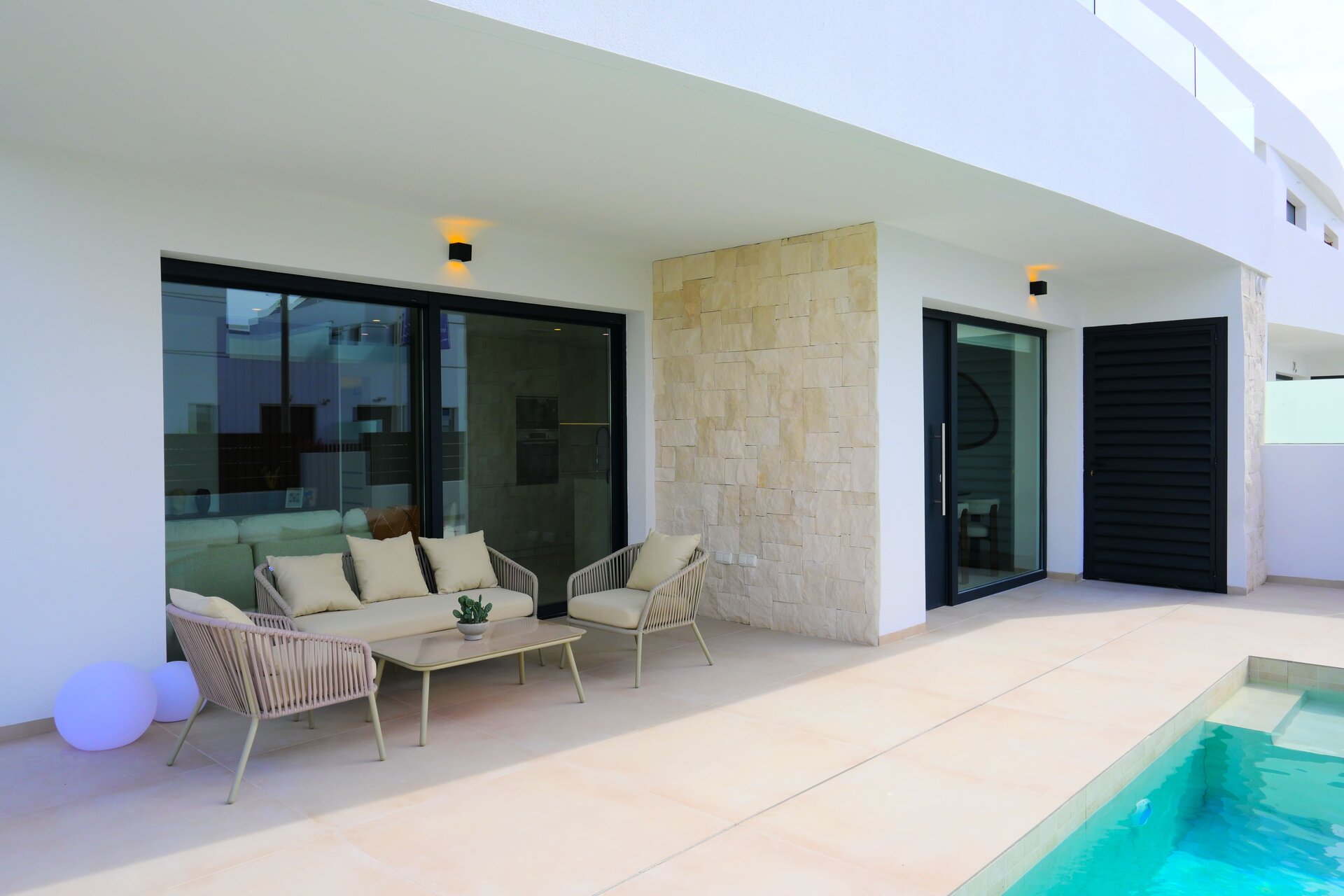 3-Bedroom Semi-Detached House in Dolores - Image 9