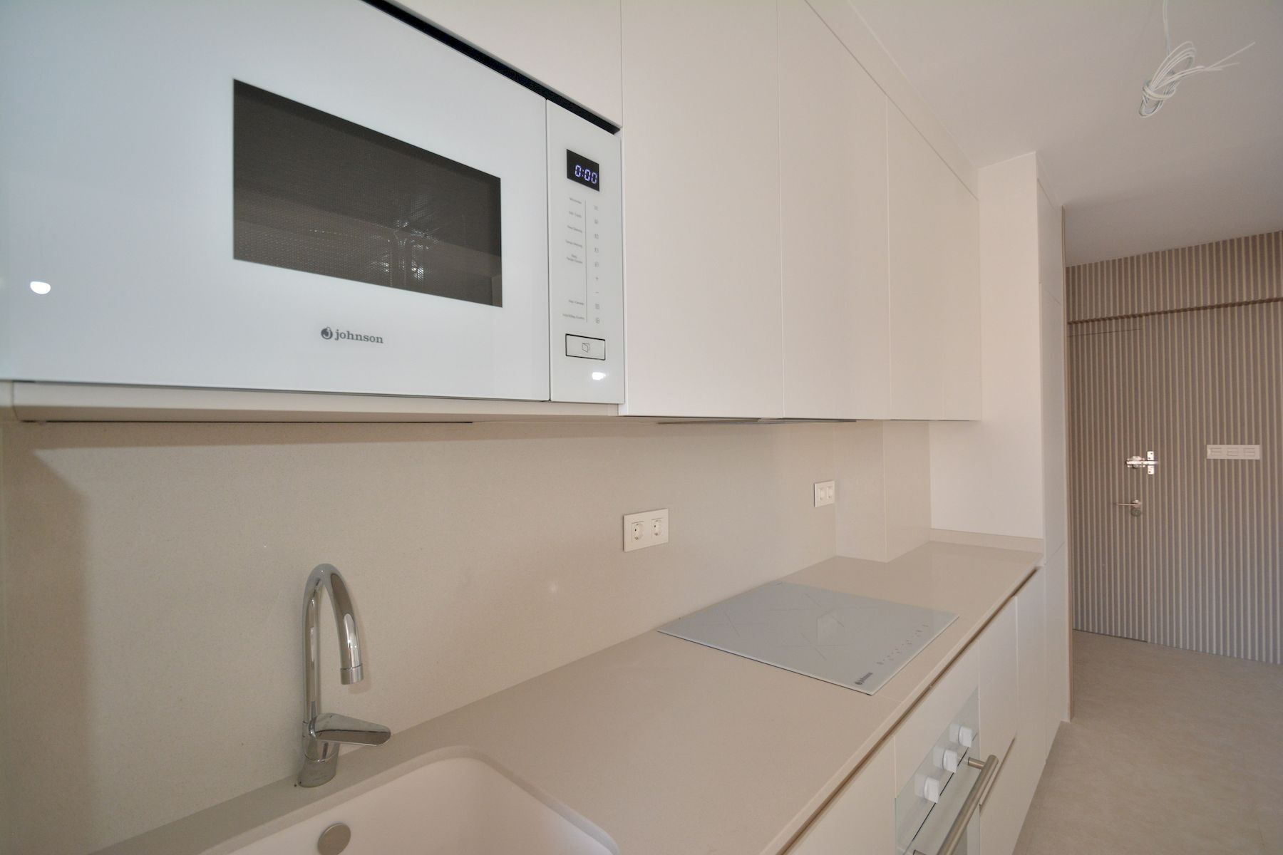 3-Bedroom Apartment in La Mata Pueblo, Torrevieja - Image 3