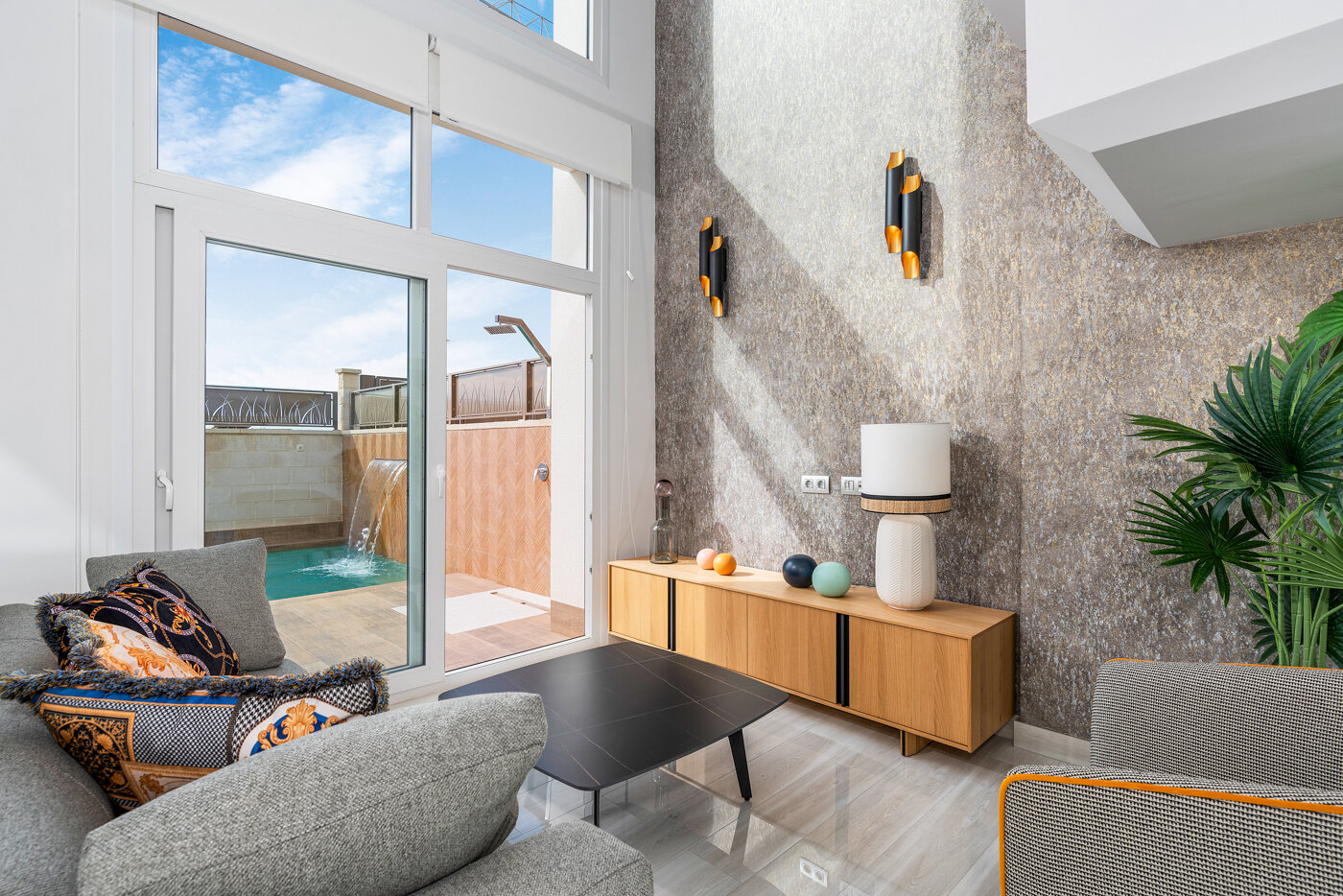 5-Bedroom Detached House in Los Montesinos - Image 3