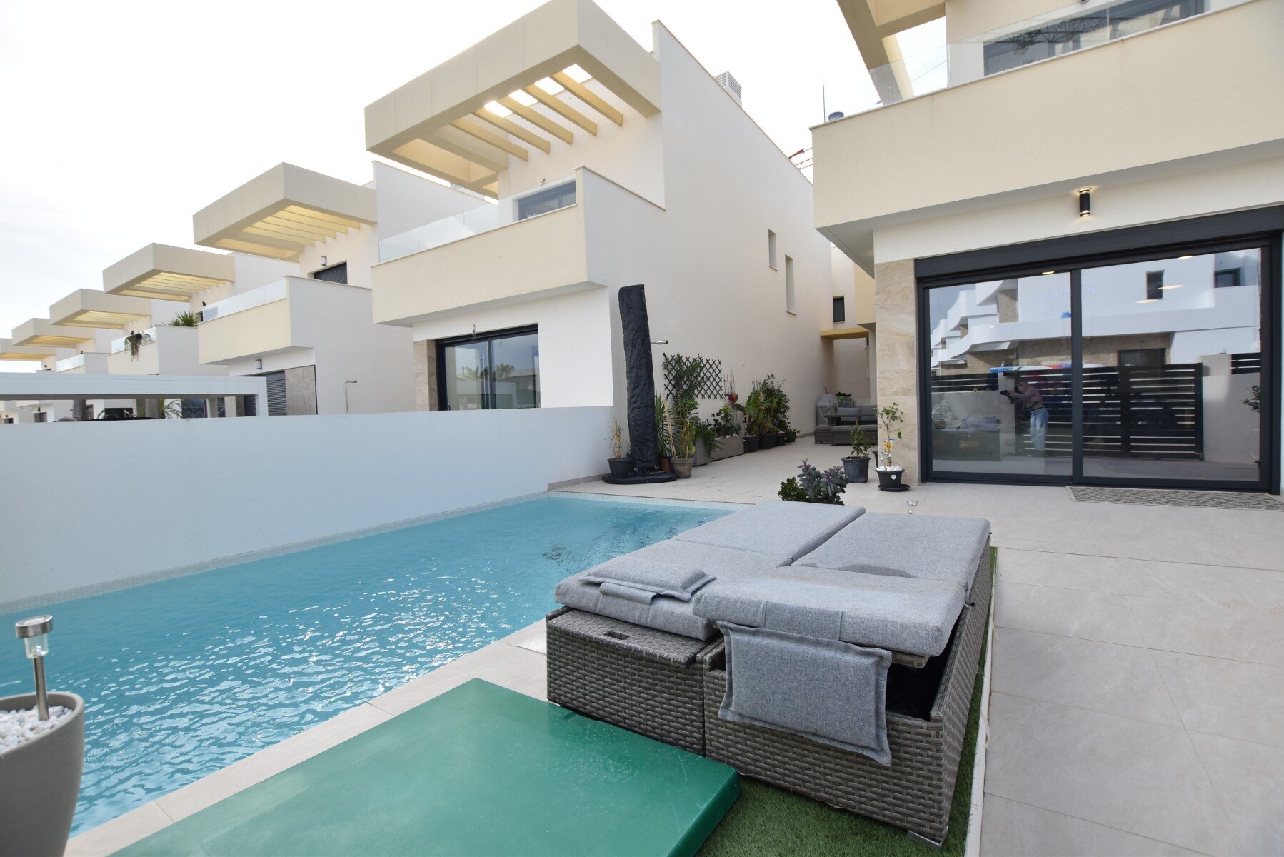3-Bedroom Villa in Costa Blanca Sur, Los Montesinos - Image 45