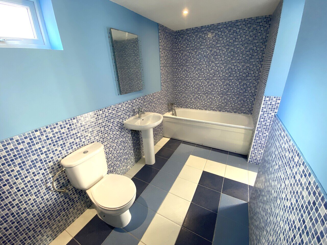 5-Bedroom Villa in La Zenia, Orihuela Costa - Image 19