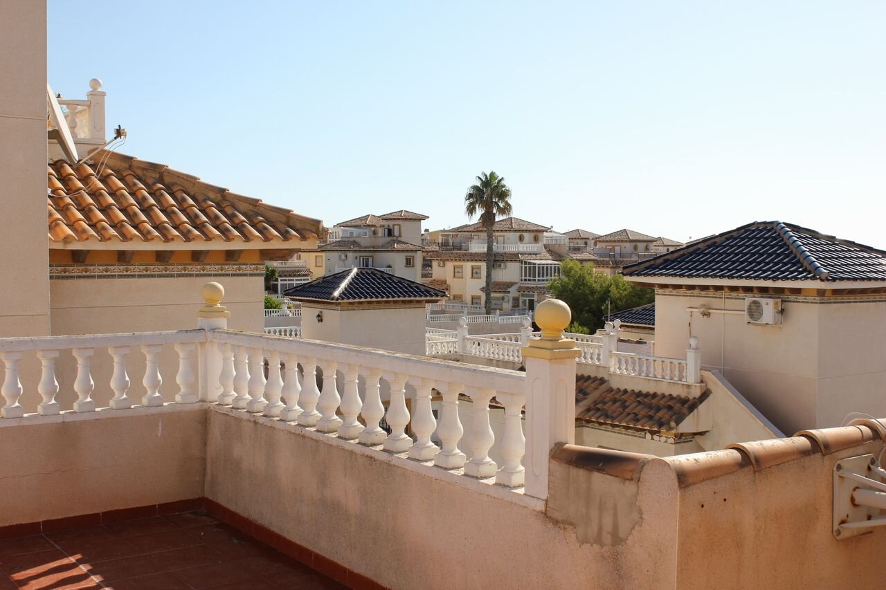 5-Bedroom Villa in La Zenia, Orihuela Costa - Image 23