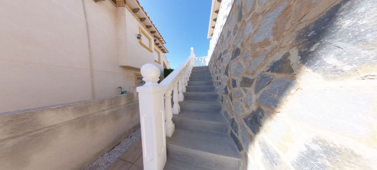 5-Bedroom Villa in La Zenia, Orihuela Costa - Image 8