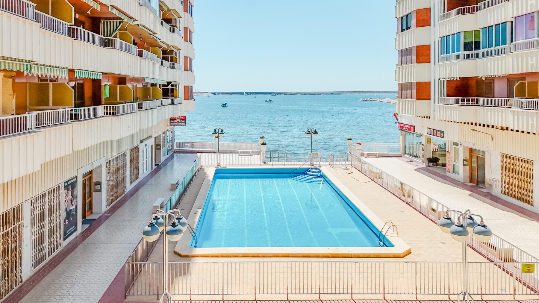 3-Bedroom Apartment in Acequion, Torrevieja - Image 3