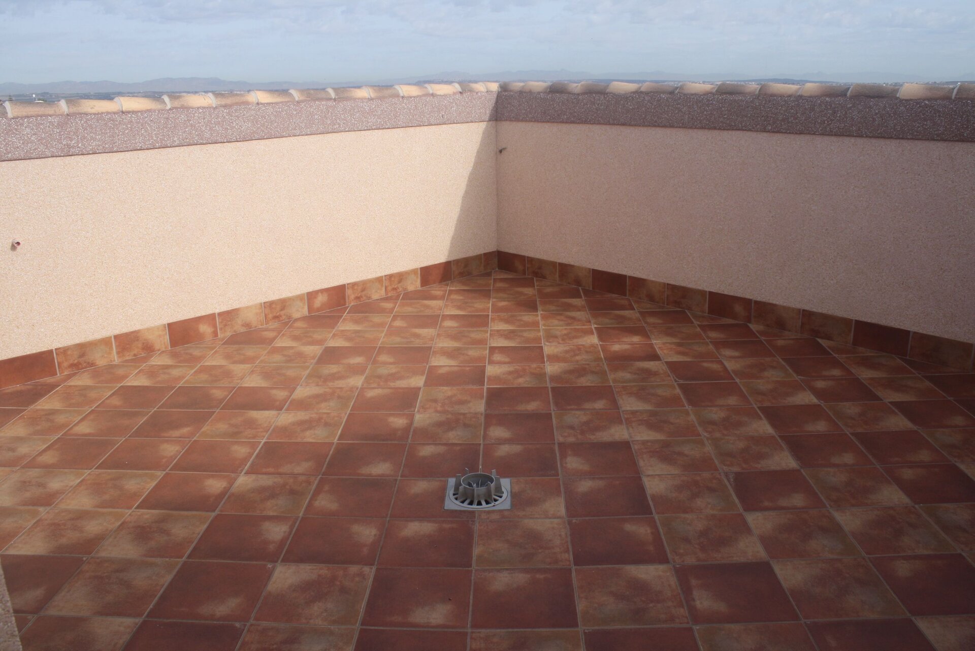 Herenhuis met 2 Slaapkamers in Torrevieja - Image 25