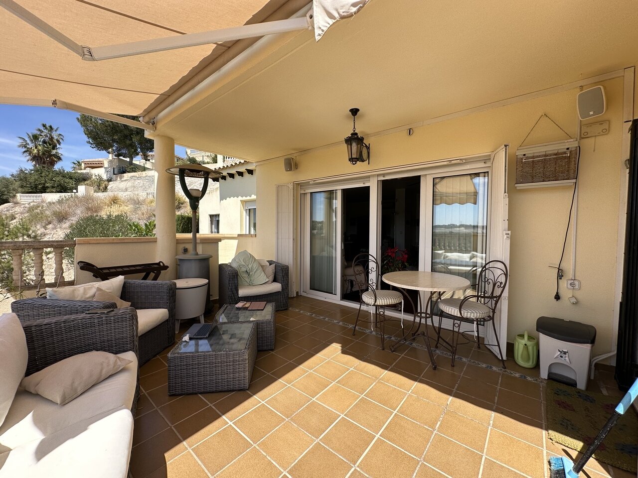 5-Bedroom Villa in Orihuela Costa - Image 11