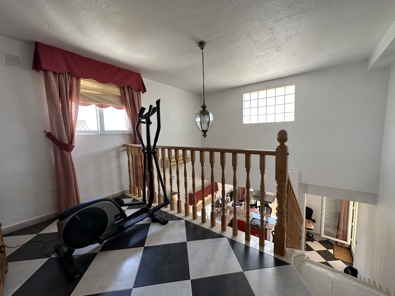 5-Bedroom Villa in Orihuela Costa - Image 23