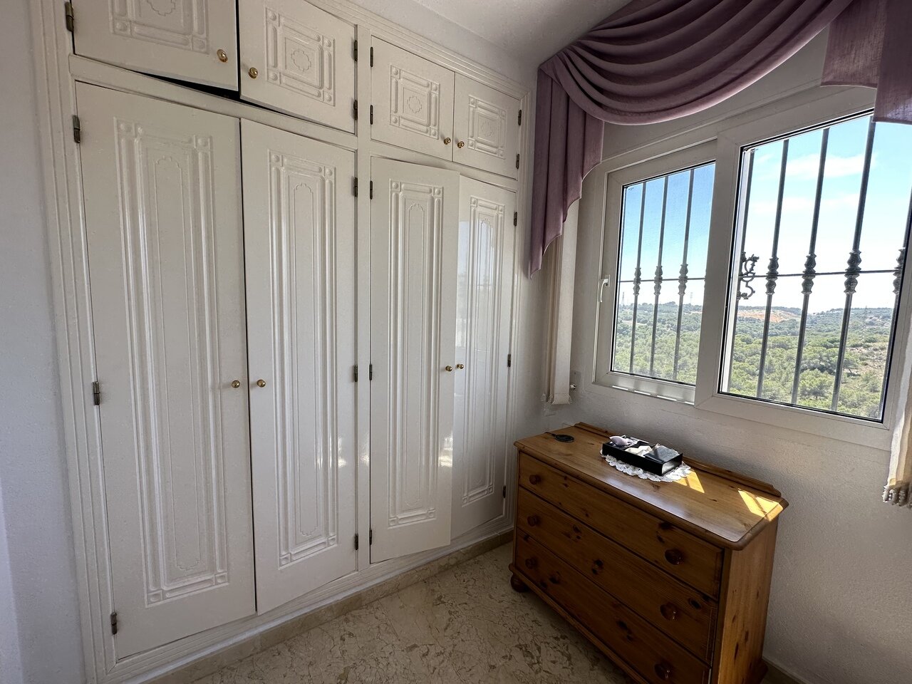 5-Bedroom Villa in Orihuela Costa - Image 25