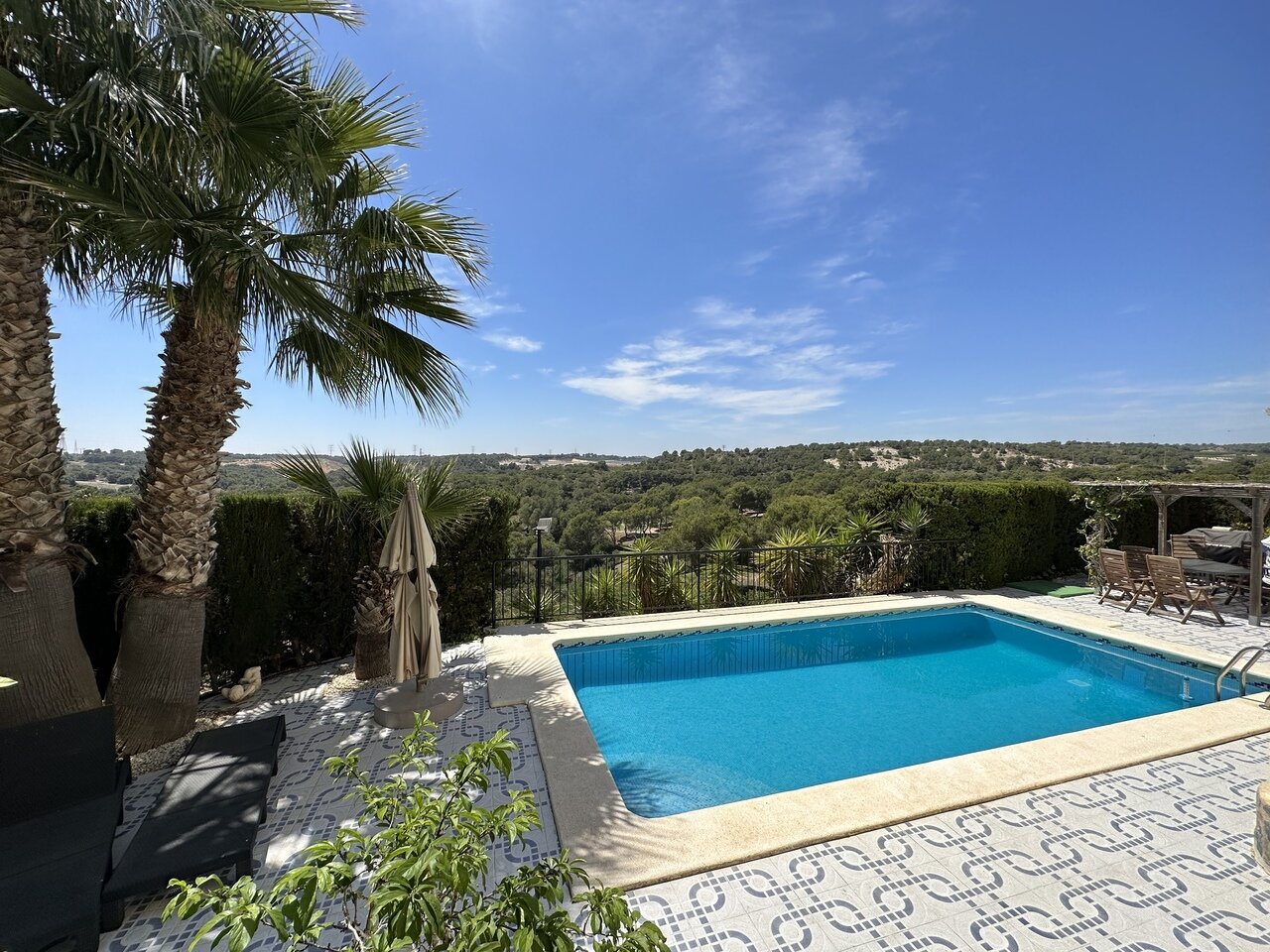 5-Bedroom Villa in Orihuela Costa - Image 3
