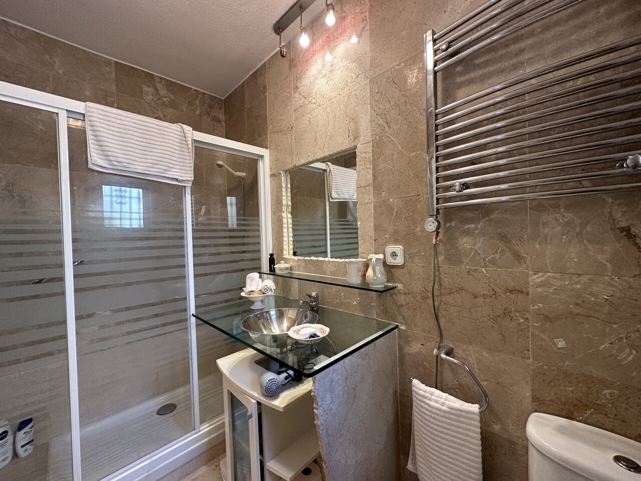 5-Bedroom Villa in Orihuela Costa - Image 34