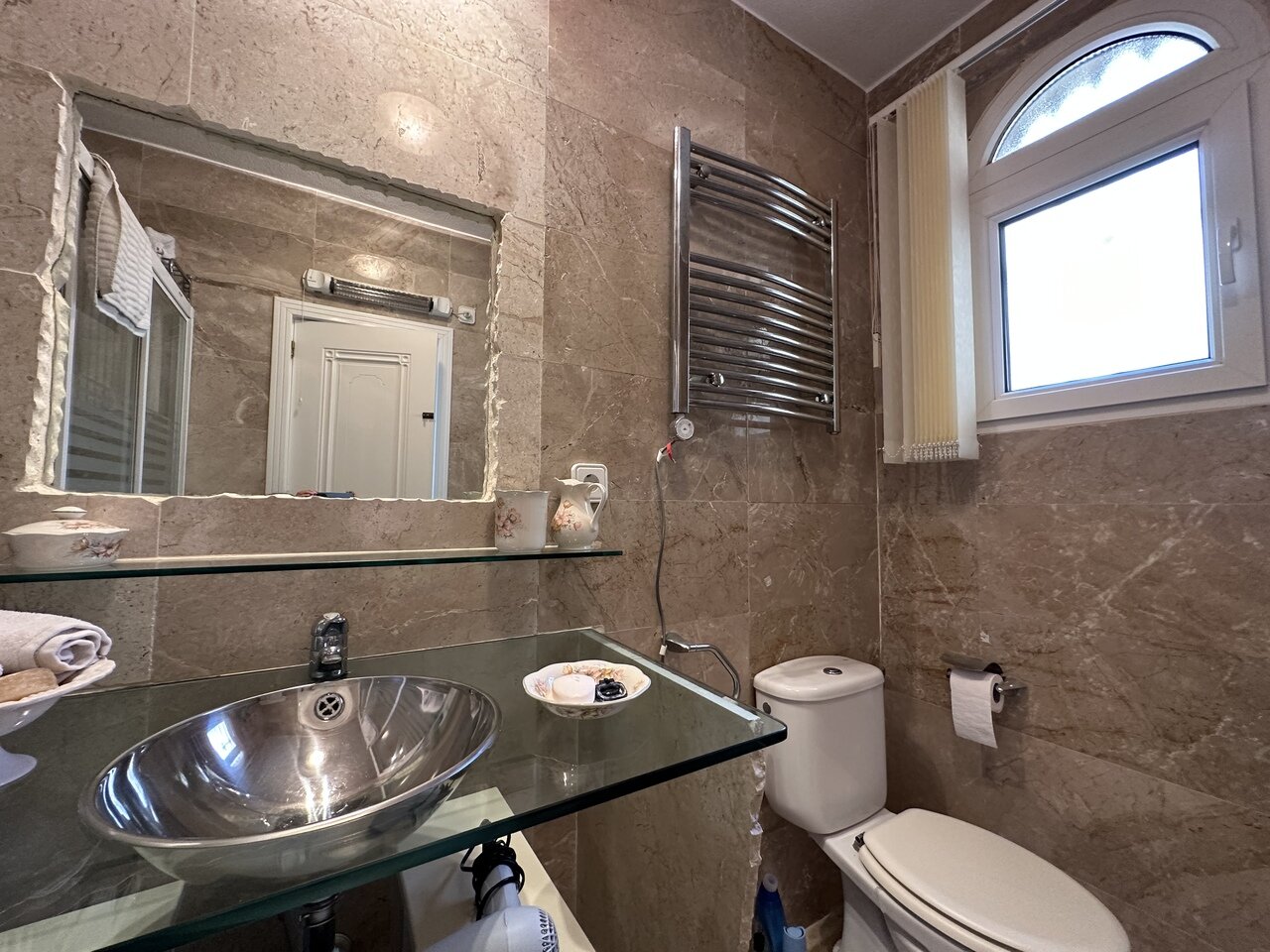 5-Bedroom Villa in Orihuela Costa - Image 35