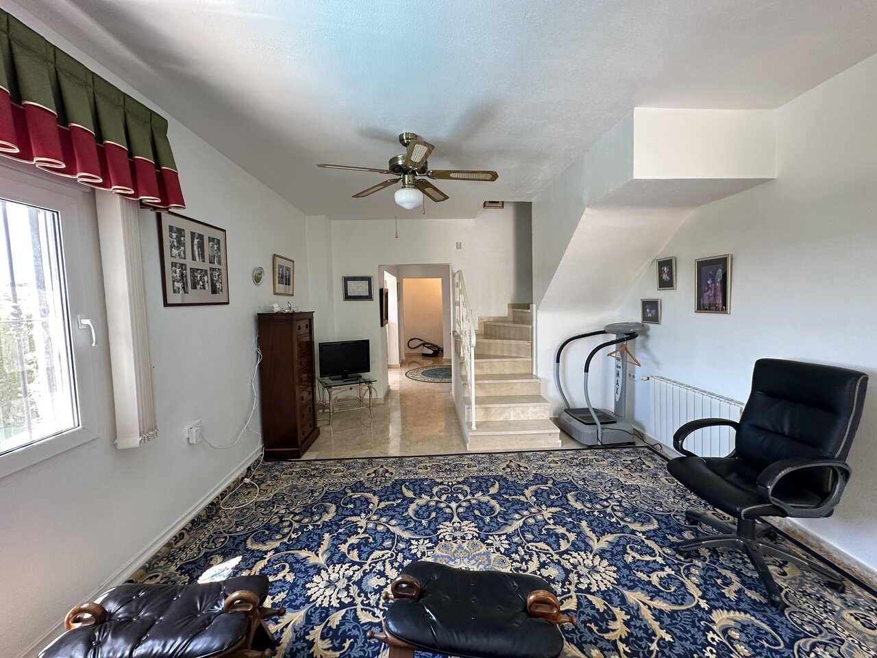 5-Bedroom Villa in Orihuela Costa - Image 38