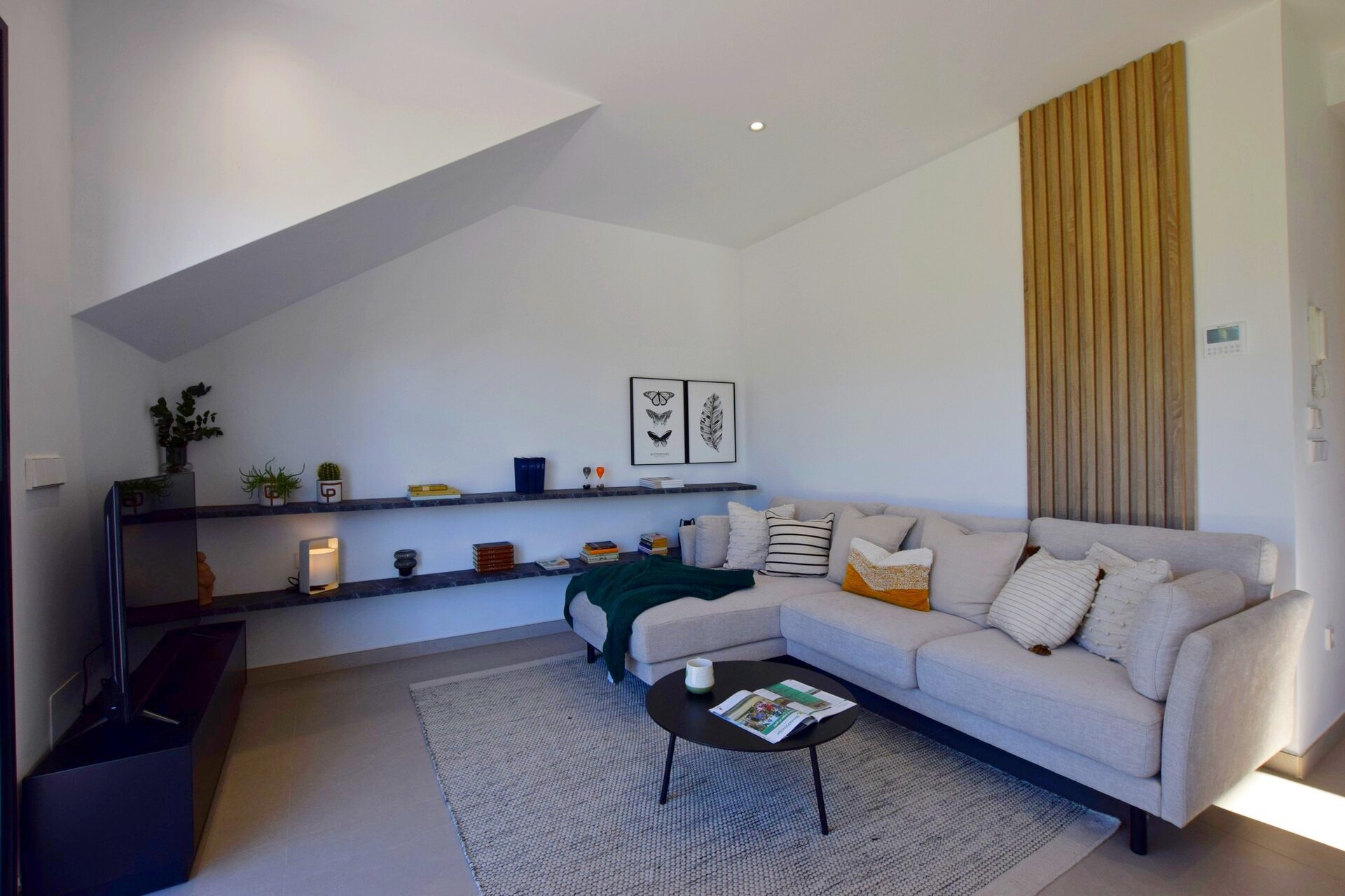3-Bedroom Detached House in Condado de Alhama - Image 7