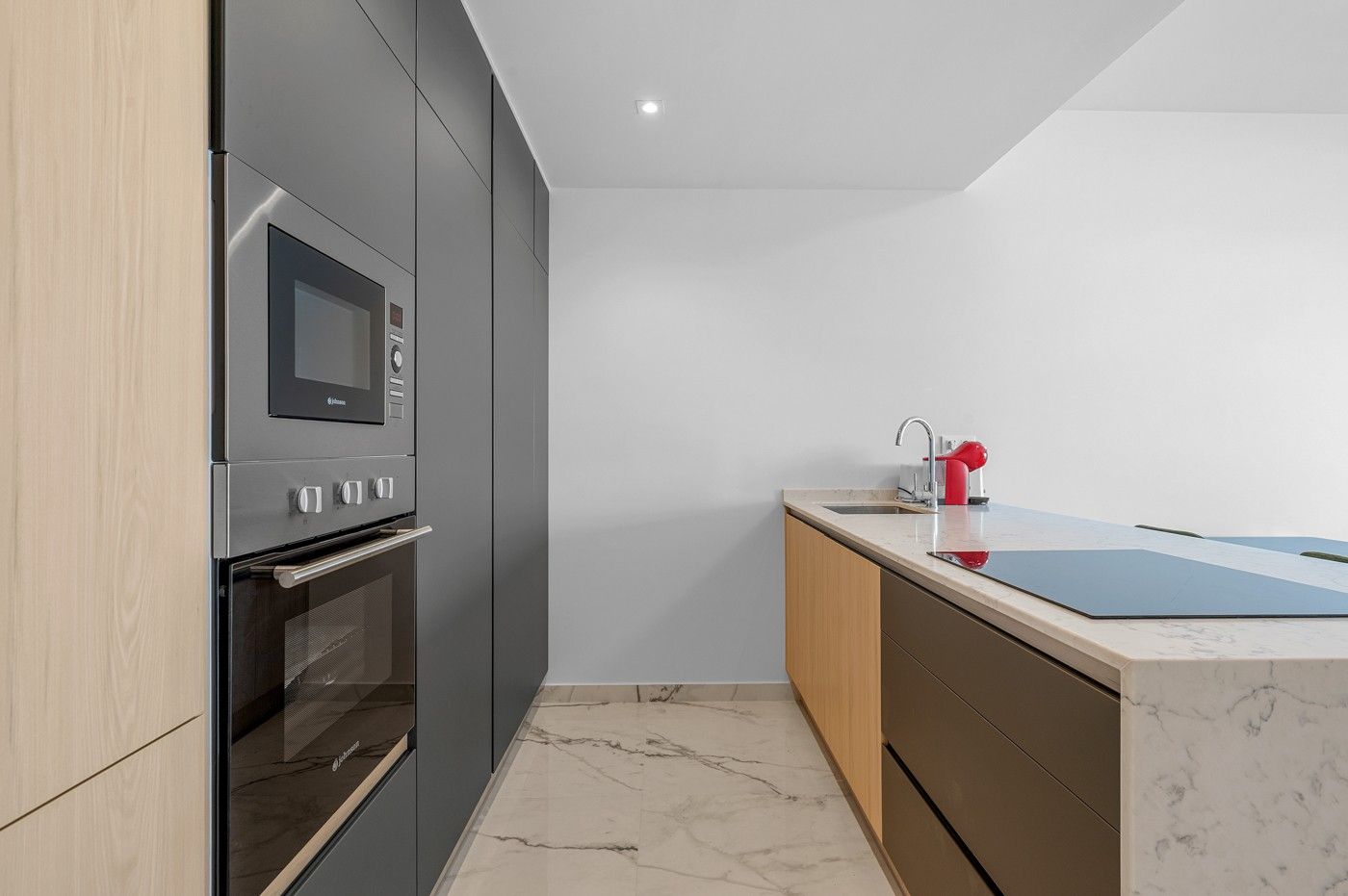 2-Bedroom Apartment in Lomas de Cabo Roig, Orihuela Costa - Image 17