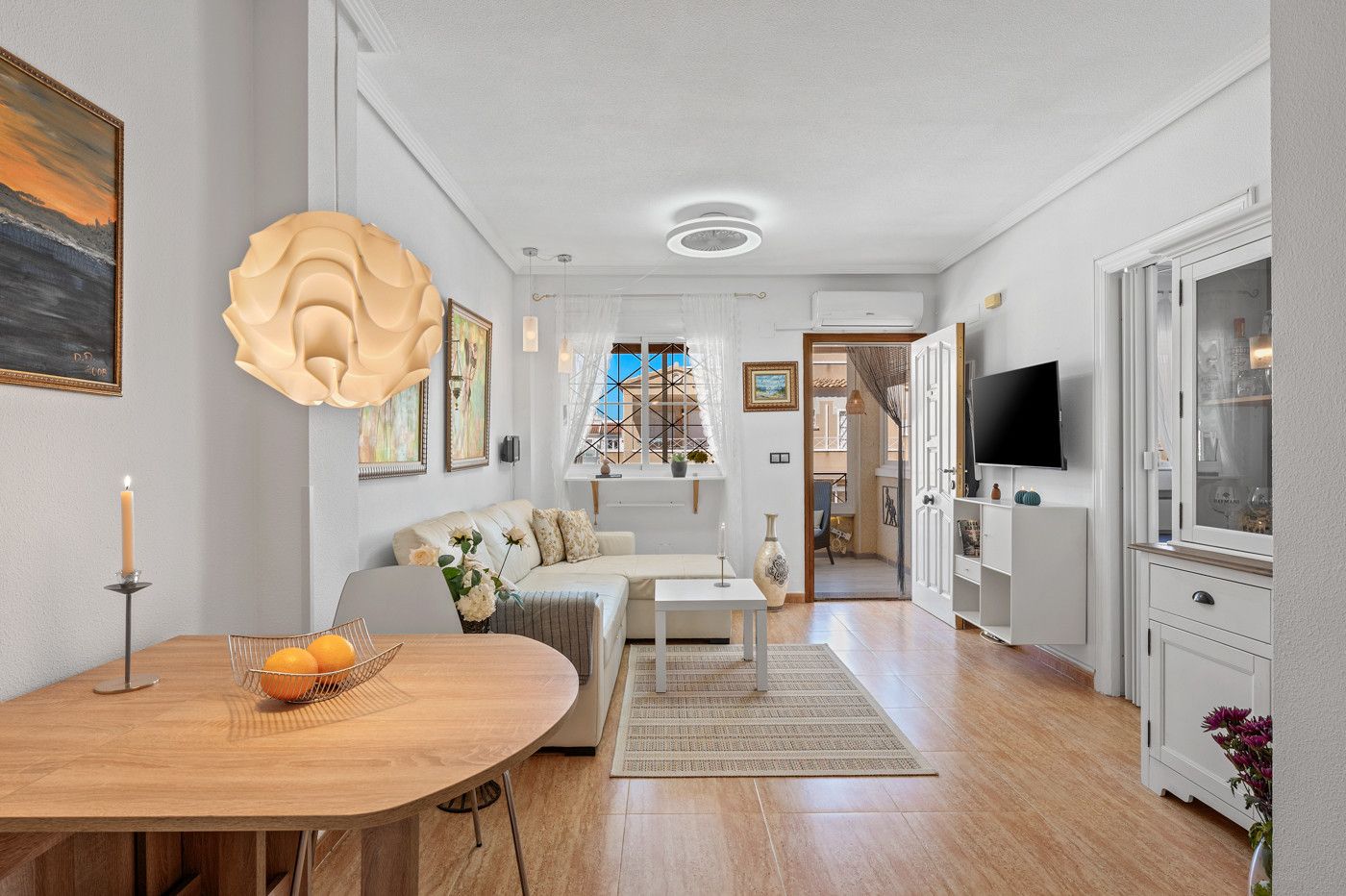 2-Bedroom Bungalow in La Chismosa, Orihuela Costa - Image 17