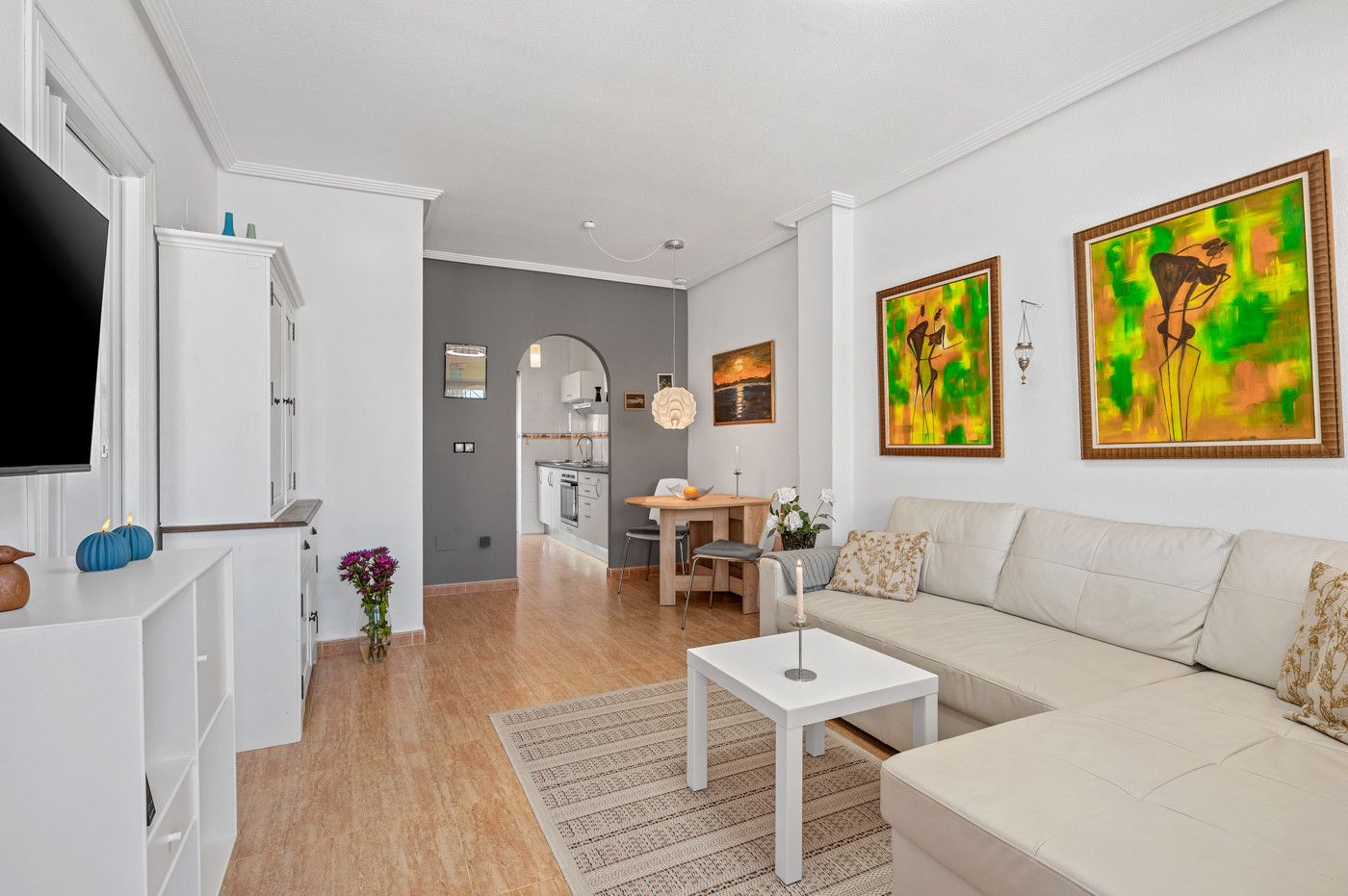 2-Bedroom Bungalow in La Chismosa, Orihuela Costa - Image 2