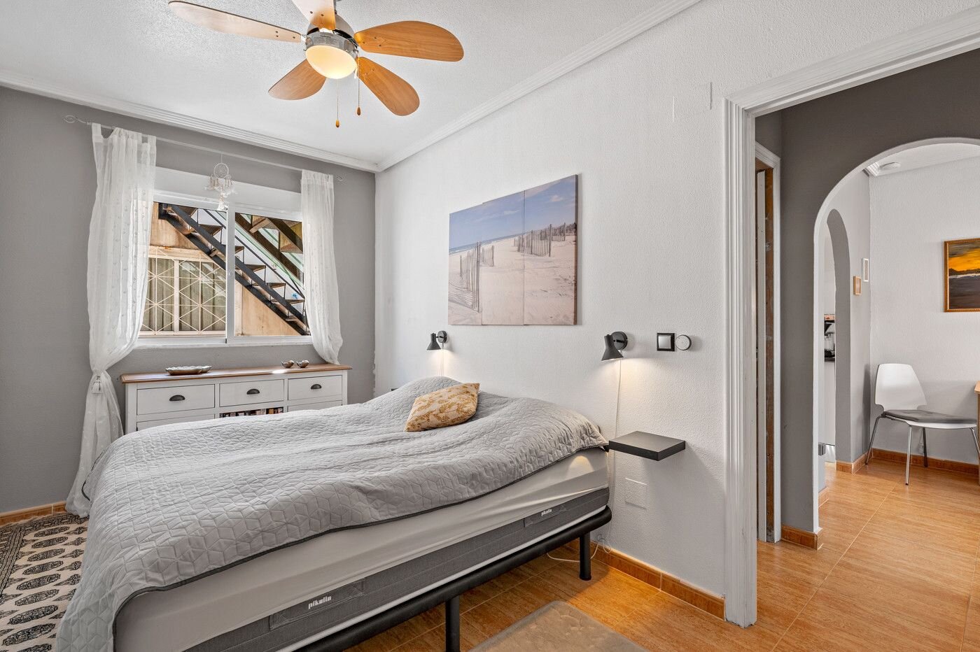 2-Bedroom Bungalow in La Chismosa, Orihuela Costa - Image 8