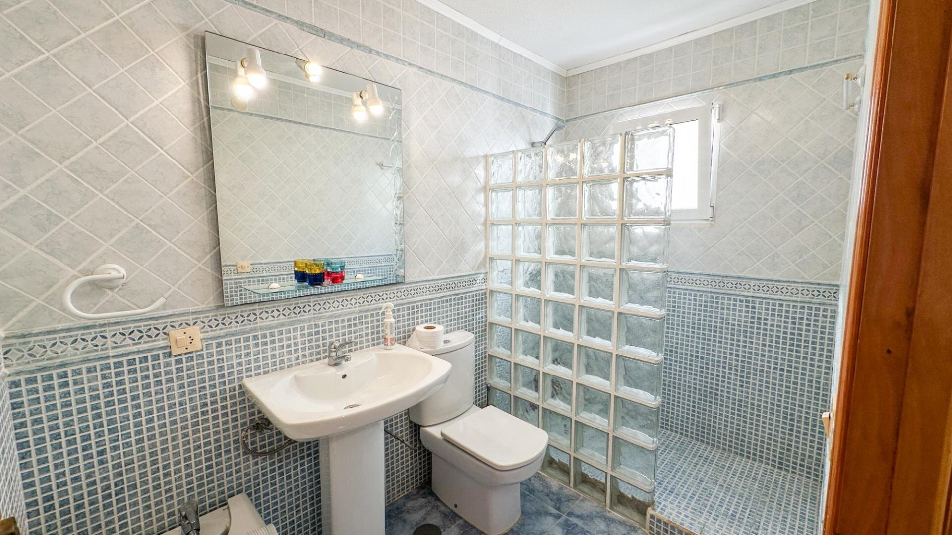 3-Bedroom House in Orihuela Costa, Orihuela Costa - Image 22