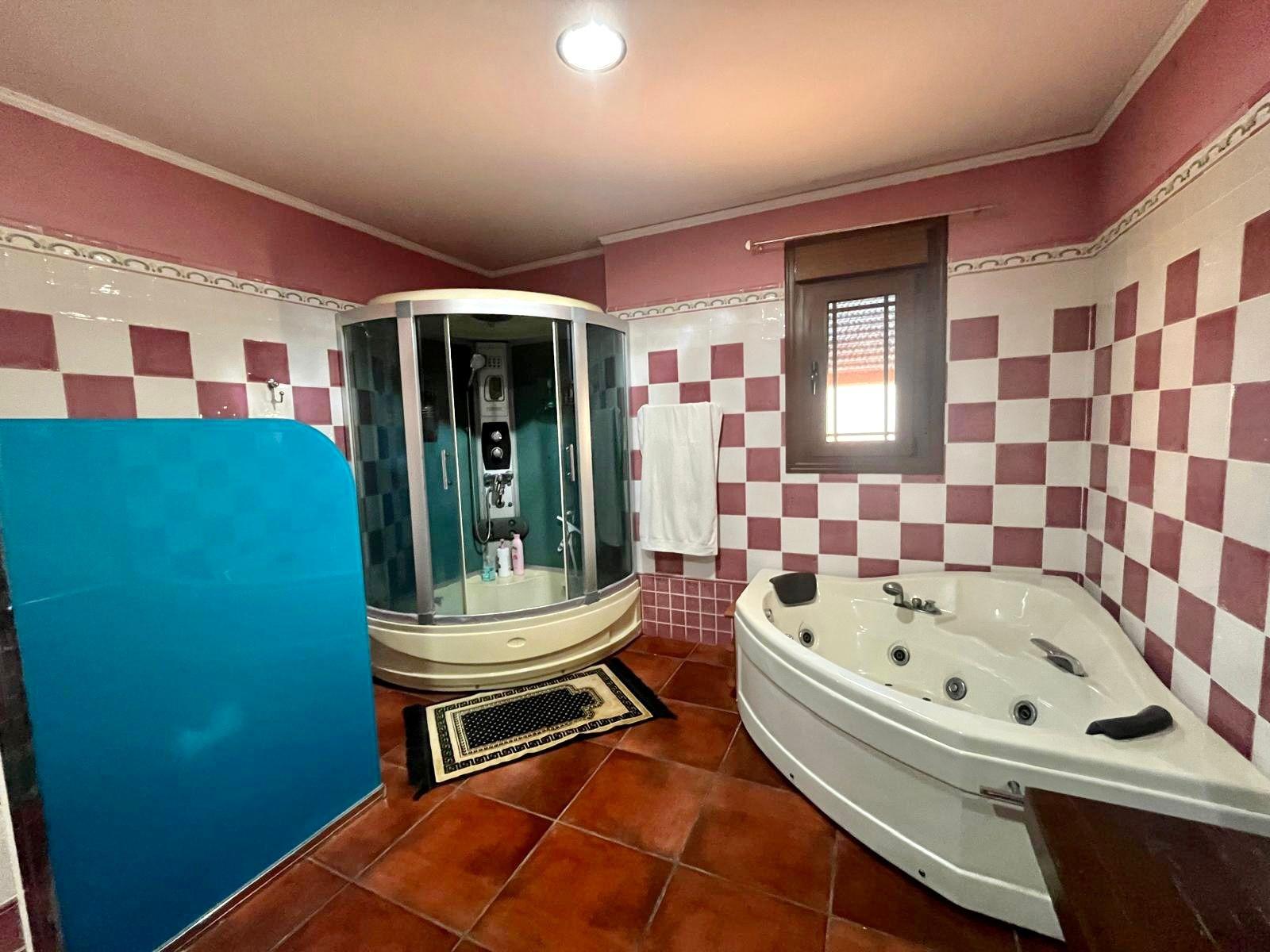 4-Bedroom Villa in Lo Marabú, Rojales - Image 37