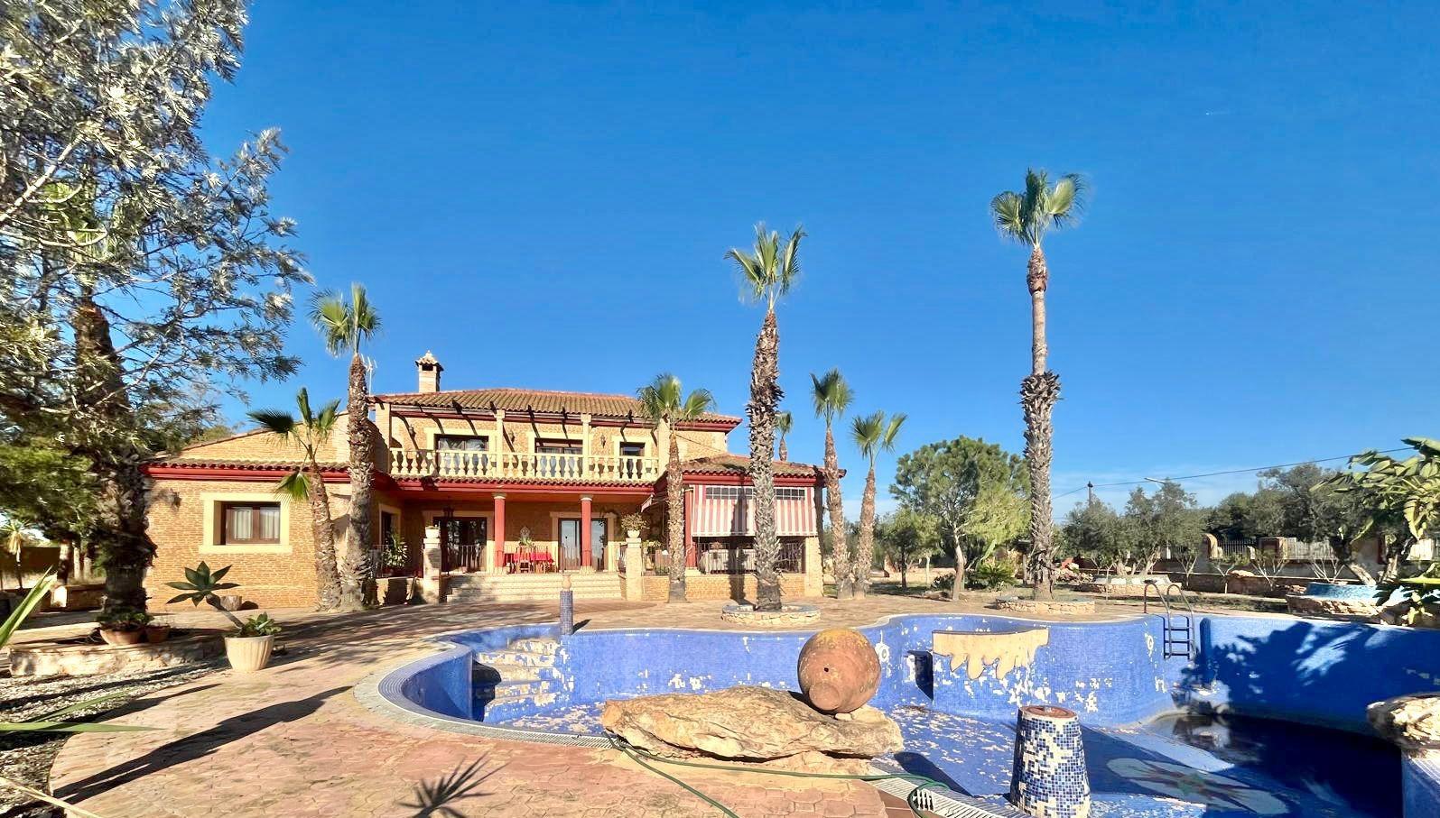 4-Bedroom Villa in Lo Marabú, Rojales - Image 5