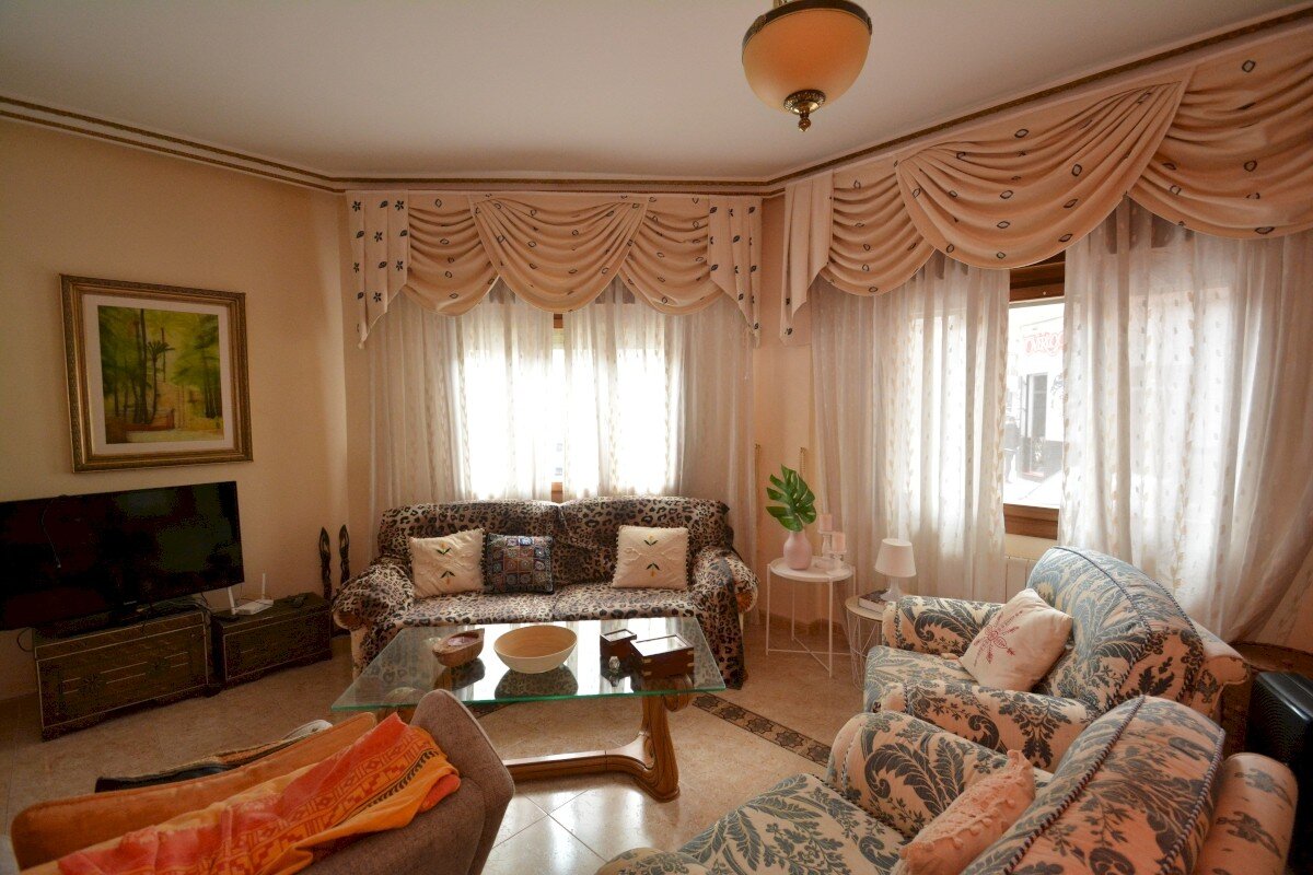 Villa met 8 Slaapkamers in Pueblo, Guardamar del Segura - Image 22