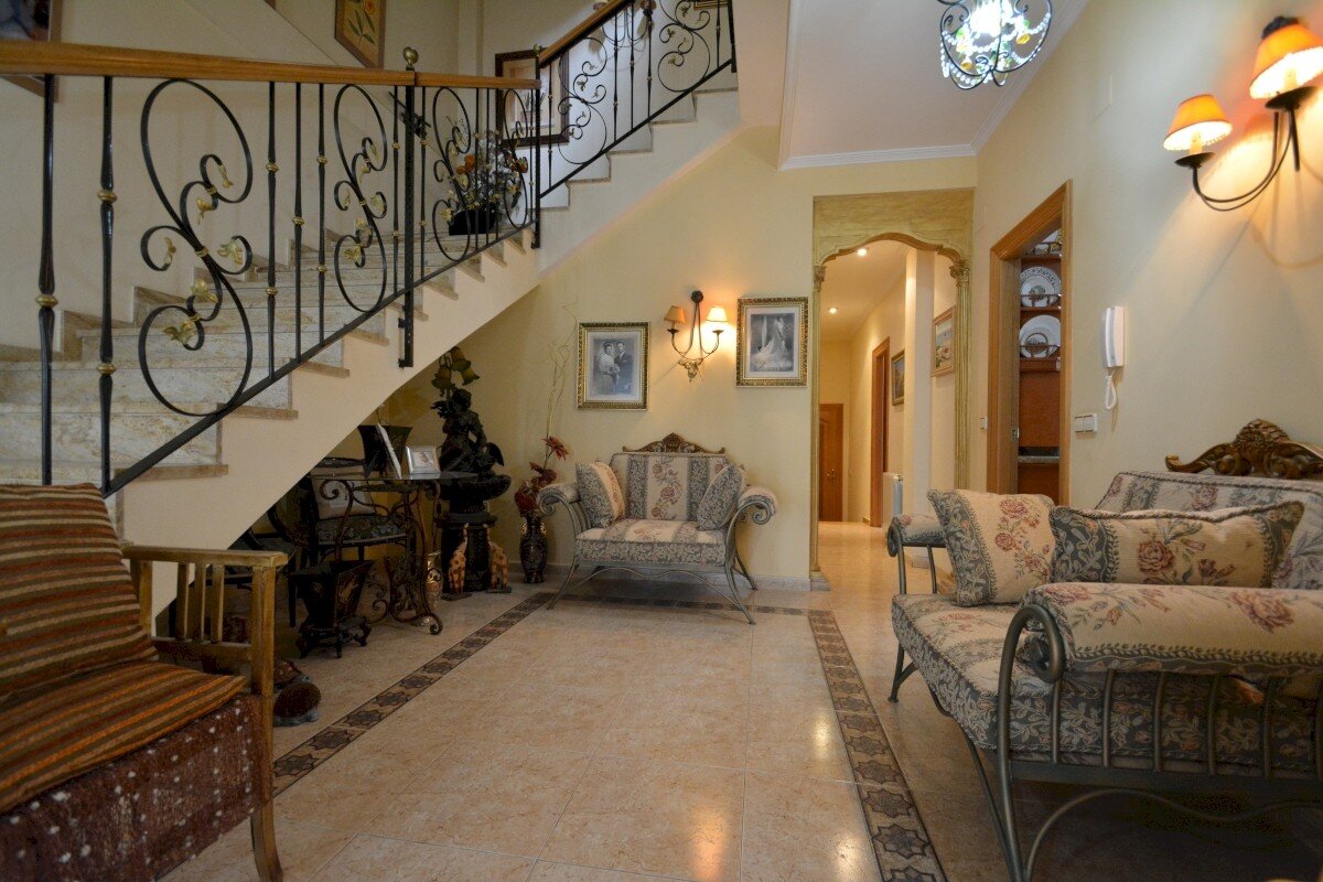 Villa met 8 Slaapkamers in Pueblo, Guardamar del Segura - Image 23