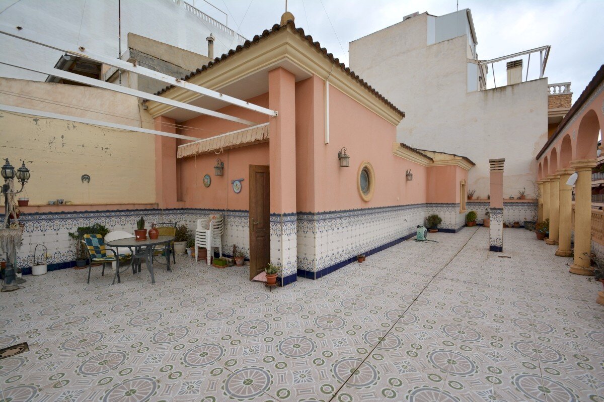Villa met 8 Slaapkamers in Pueblo, Guardamar del Segura - Image 3