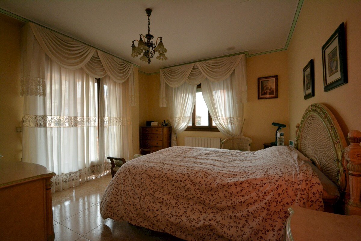 Villa met 8 Slaapkamers in Pueblo, Guardamar del Segura - Image 8