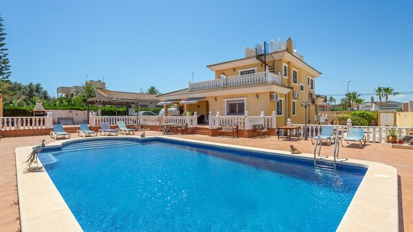 6 magamistuba - Villa - Centro Torrevieja