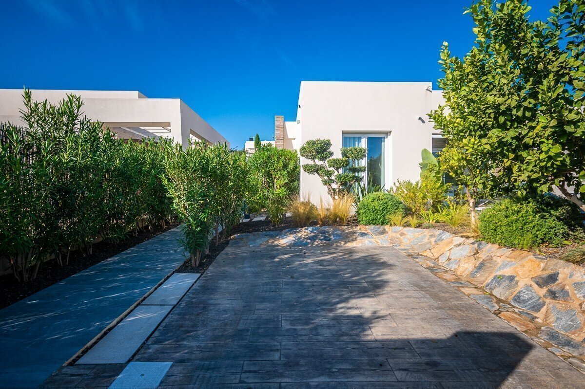 2-Bedroom Villa in Algorfa - Image 12
