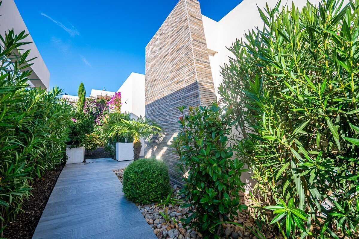 2-Bedroom Villa in Algorfa - Image 14