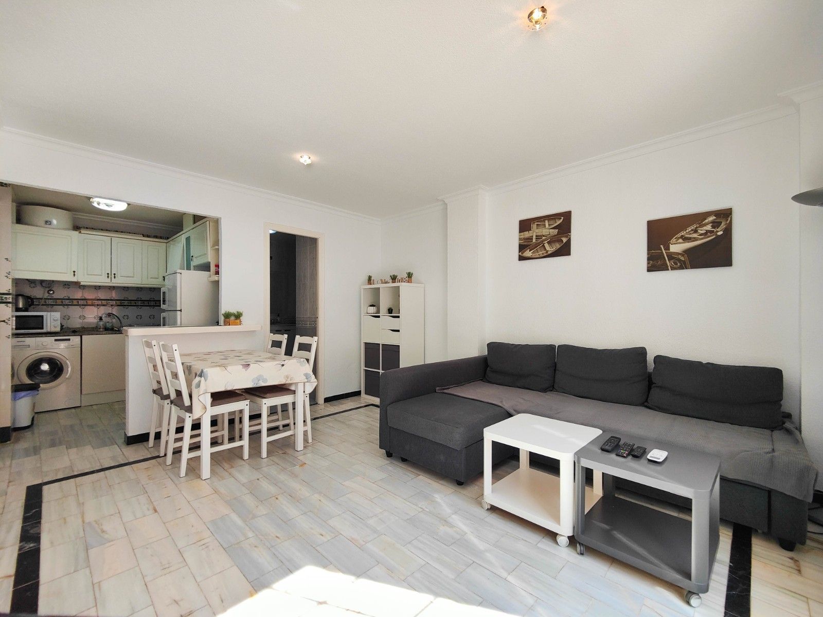 2-Bedroom Penthouse in La Mata Pueblo, Torrevieja - Image 12