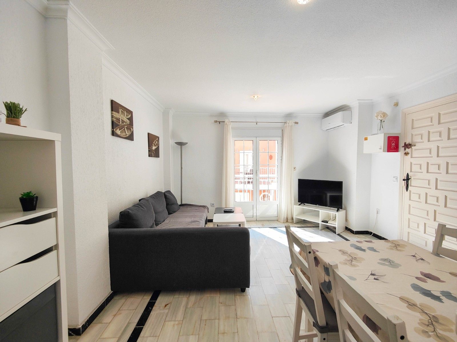 2-Bedroom Penthouse in La Mata Pueblo, Torrevieja - Image 18