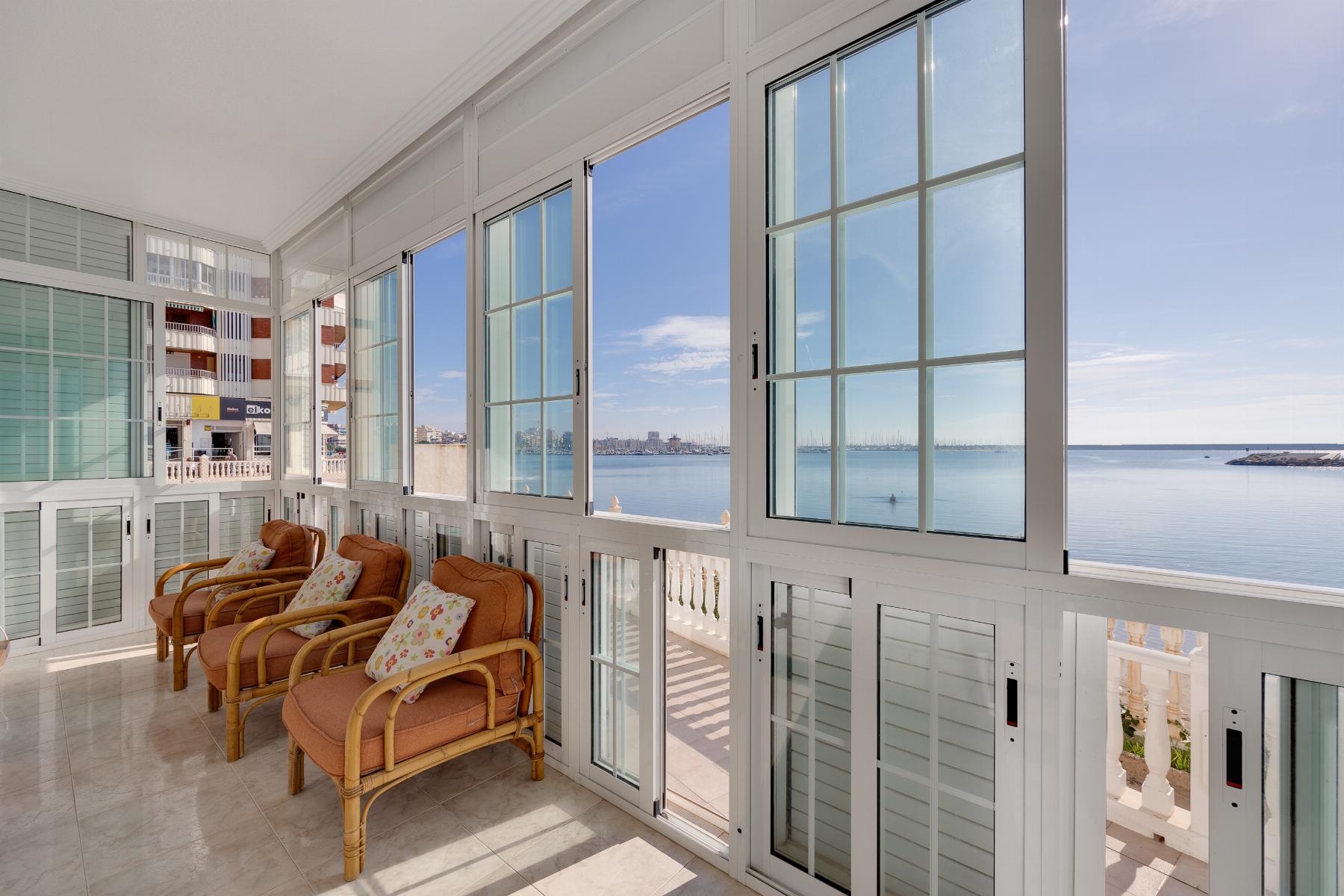 Apartment in Torrevieja - Image 11