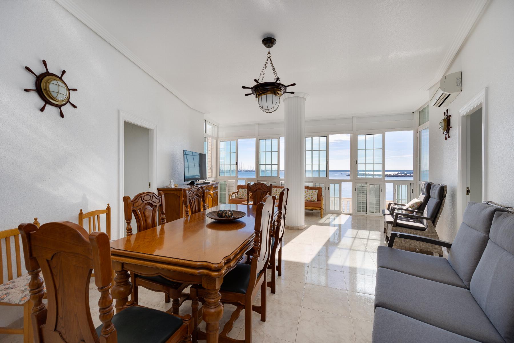 Apartment in Torrevieja - Image 3