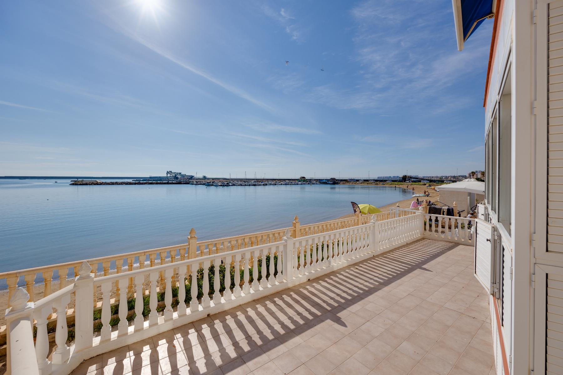 Apartment in Torrevieja - Image 33