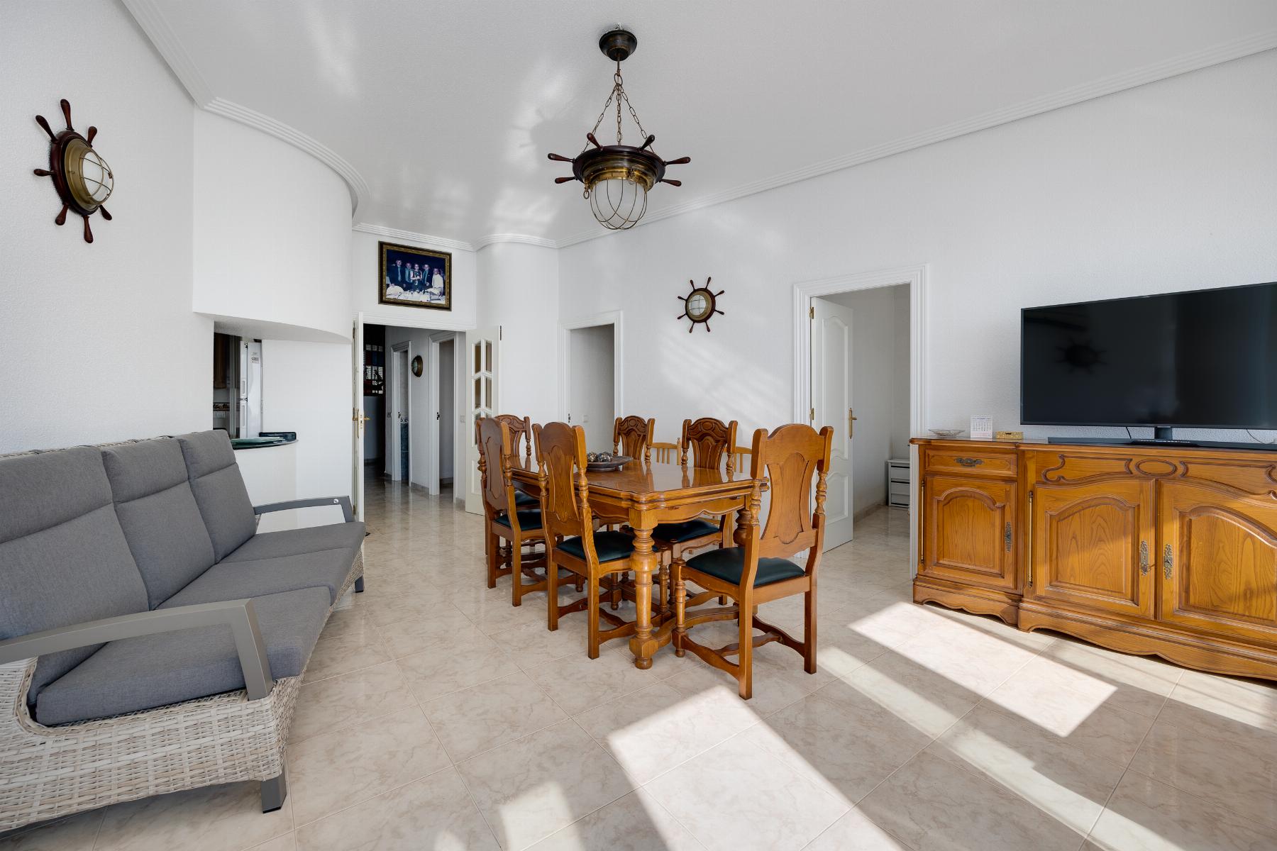 Apartment in Torrevieja - Image 7