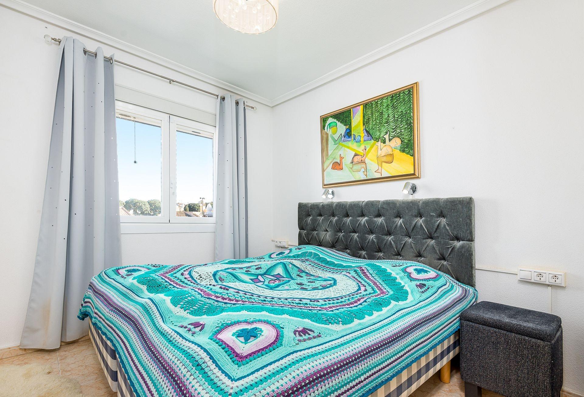 5-Bedroom Villa in Los Balcones - Los Altos del Edén, Torrevieja - Image 17